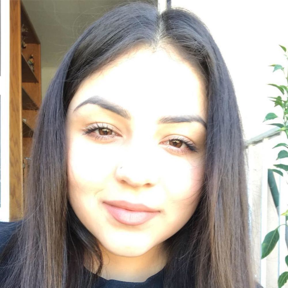 Meet your Posher, Araceli